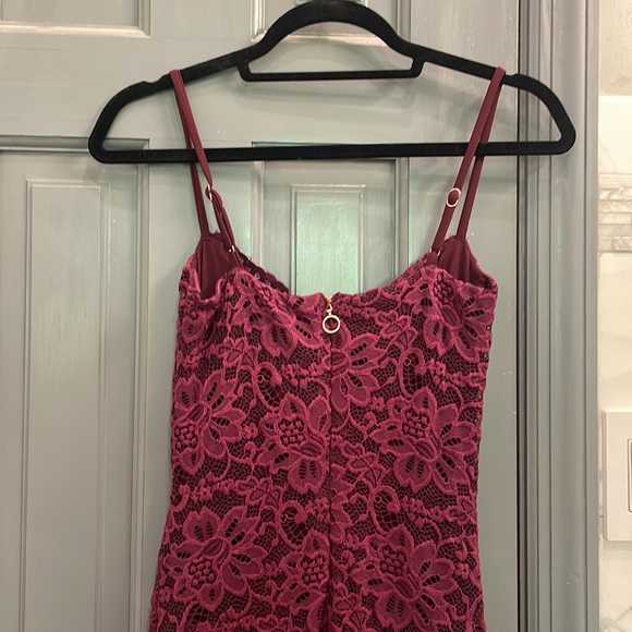 NOOKIE LACE MIDI DRESS - Picture 5 of 10